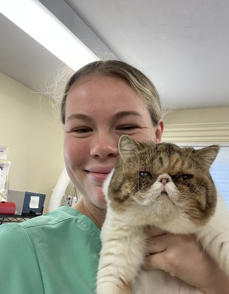 Mallory - Veterinary Assistant